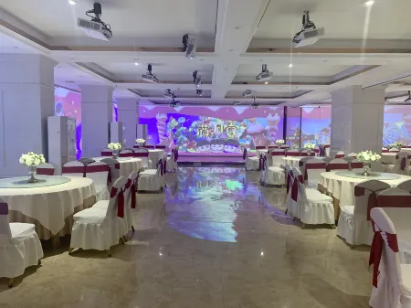 OYO Hotel Отели рядом с достопримечательностью «Heyuan Tuocheng»