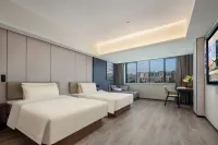 Atour X Hotel, Xiamen SM Plaza District Government - balcony