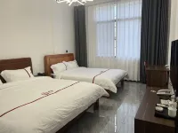 Xianyue Homestay Hotel di Puding County