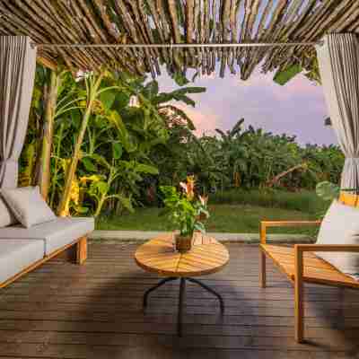 花築奢·日冉東方·外琨塔酒店 Rooms