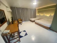 Sun Hotel - Balcony