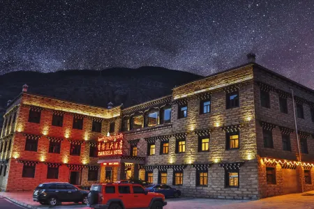 Daocheng Yading Shangra Hotel