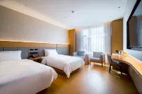 HanTing Hotel (Shuozhou Huairen High-Speed Railway Station) - parcheggio