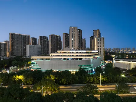 uzhou Administrative Center Yaduo Hotel on Taihu Road