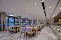 Lavande Hotel (Bijie Zhejiang merchants create beautiful Century City)