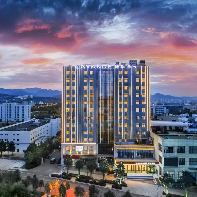 Lavande Hotel (Kunming Majinpu Branch) Hotels near WaveGlamping Weilu Campsite (Dawan Branch)