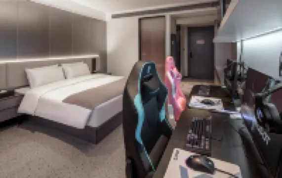 Thunderobot Esports Hotel
