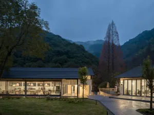 Lost Lodgre Guesthouse (Xia Yi)