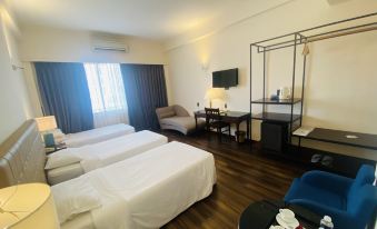 Liberty 2 Hotel