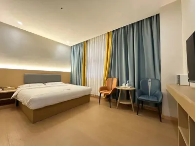 Dejiang Jiahe Holiday Inn Hotels near The Three Gorges of Wujiang