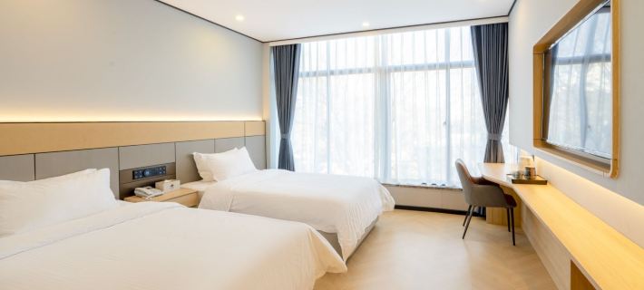 GreenTree Inn (Jiaxing Pinghu Zhapu Jiulong Mountain) Hotels in Pinghu