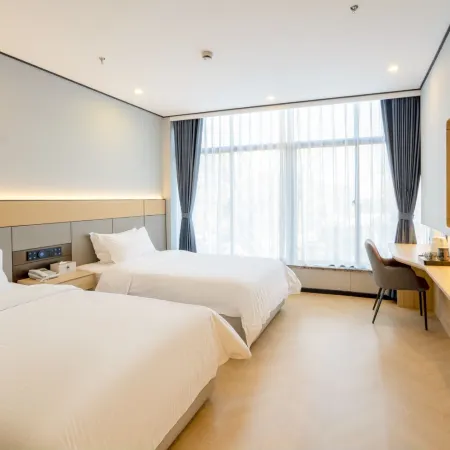 GreenTree Inn (Jiaxing Pinghu Zhapu Jiulong Mountain)