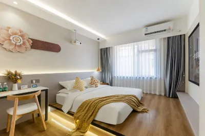 Yizhihua Smart Hotel (Wanyu Pedestrian Street) Các khách sạn gần Ga Phù Nam