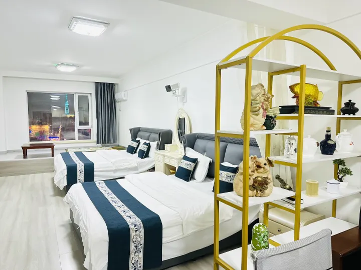 Yanji Aiya Movie Viewing Apartment
