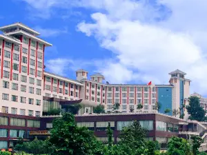 Top 3 Scenic Hotels in Luzhou