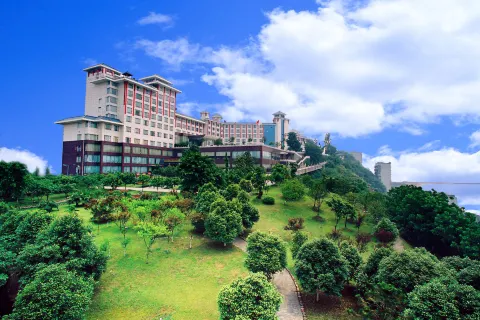 Luzhou Nanyuan Hotel