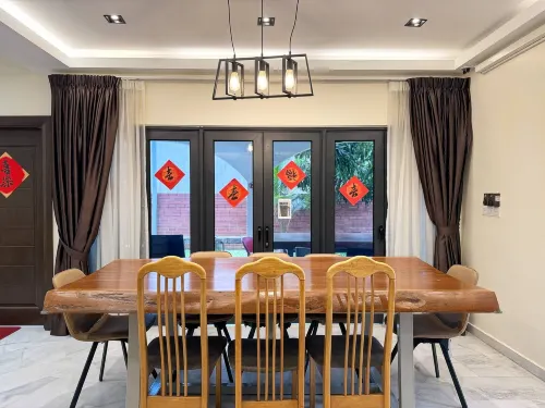 Gathering l Wedding House l 18PaxTaman Oug KL -  Holiday Villas
