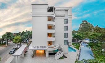 Beihai Qiaogang Wozhiwo Garden Hotel