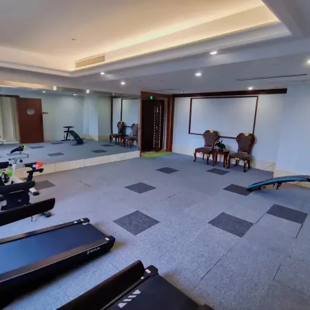 Longyou International Grand Hotel