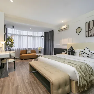 Xinghuaji Hotel Fuzhou (Sanfang Qixiang Wuyi Square Branch) Hotels near Yu Mountain Scenic Park