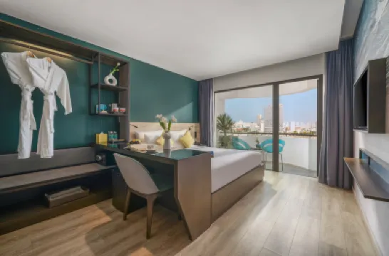Satya Danang Hotel Hotel in zona Ponte Han River Swing