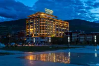 Sky Ornament Art Hotel Hotels in Luhuo County