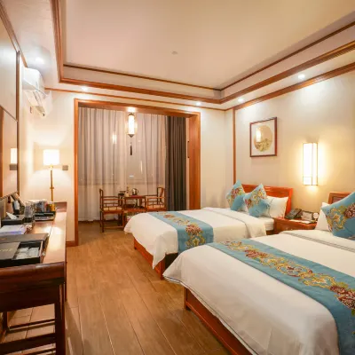 Fangcheng Port Zhenru Hotel Hotels near Bailu Park