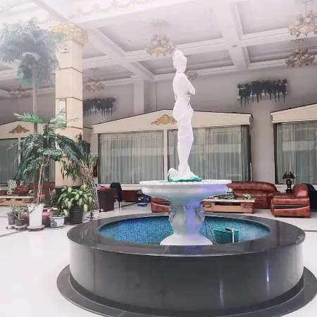 Homeinn Ripple Yun Hotel (Mishan Xingya Times Square)