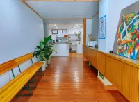 Qingdao Yongrixiang Hotel (Haiboqiao Subway Station)