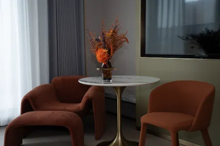 Rezen Xinshuiman Hotel (Wuyue Square Economic Development Zone) Отели рядом с достопримечательностью «Shangrao Pedestrian Street»