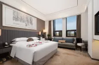 Yinchuan Cultural City Phoenix Fantasy City Hotel
