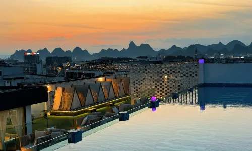 Immersing Hotel (Guilin Convention And Exhibition Center)