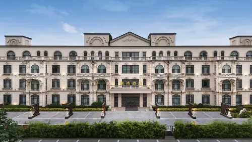 Shengshi Lanwan Hot Spring Hotel