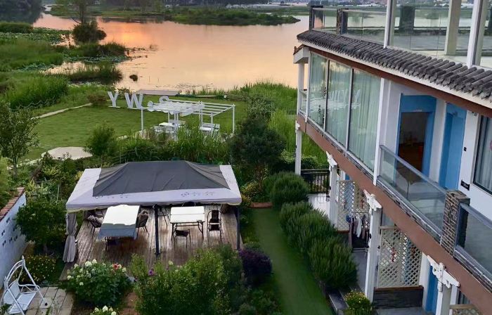 Puzhehei Lotus Emerald Ark Retreat