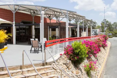 Acacia Ridge Hotel فنادق في Acacia Ridge