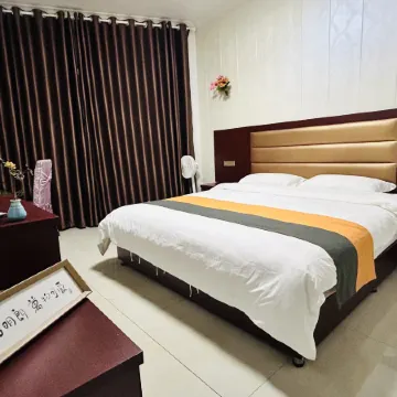 Taibai Xingxuan Inn Отели в г. Тайбай