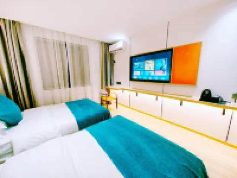 Snow Crystal Hotel Hotels in Daishan