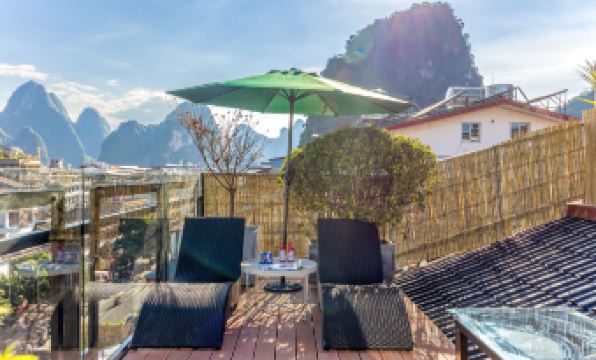 Shushe Hotel (Yangshuo Yitian West Street)