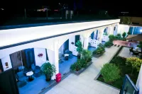 Xinyuan Fengqi BieYuan Hotels near مطار شينيوان نالاتي
