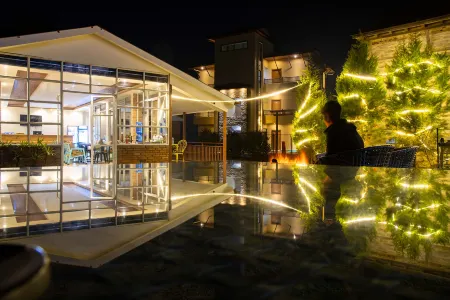 Indrasthan Himalaya Resort Отели в г. Chandragiri