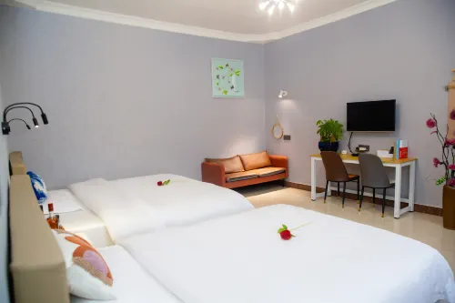 Qijiang Wannianlong Hotel