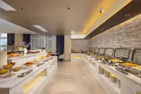 Lavande Hotel (Golmud Bayilu Underground Commercial Street Kunlun Park)
