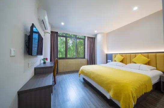 Hanggang Hotel (Chongqing Jiangbei International Airport T2 T3 Terminal) Отели рядом с Аэропорт Цзянбэй