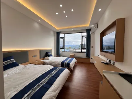 Eryuan Lian Tie Jinda Hotel