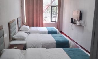 Hong Yue Hotel in Yi Yuan County