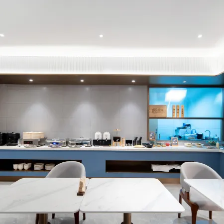eLong Anyue Hotel (Bengbu South High-speed Railway Station)