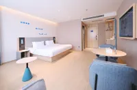 Homeinn NEO Beijing Changping Metro Station Store Hotels near Tianchi Scenic Area