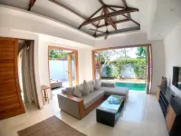 Kokomo Resort Gili Gede Hotels in Pelangan