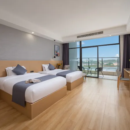 Dilianya Boutique Hotel (Kunming Anning Golden Times Square · Ninghu Park Branch)