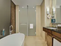 Hilton Guangzhou Tianhe Hotels in Guangzhou
